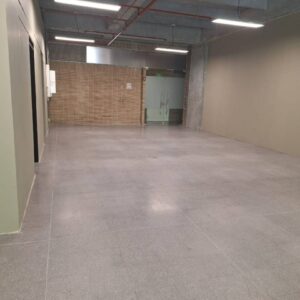 Oficina en Arriendo - Guayabal